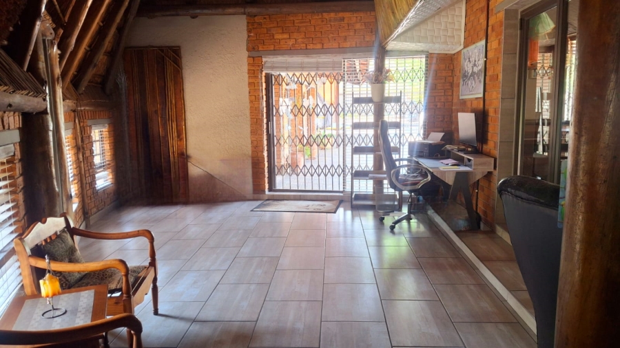 5 Bedroom Property for Sale in Vaalpark Free State